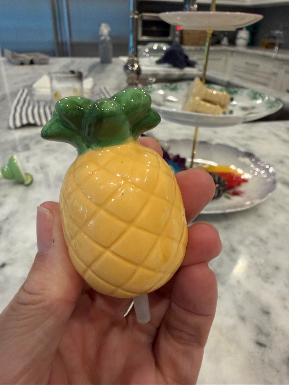 Nora Fleming "Welcome, Friends" Pineapple Mini